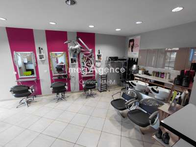Cède salon coiffure 55m² proche Dol de Bretagne