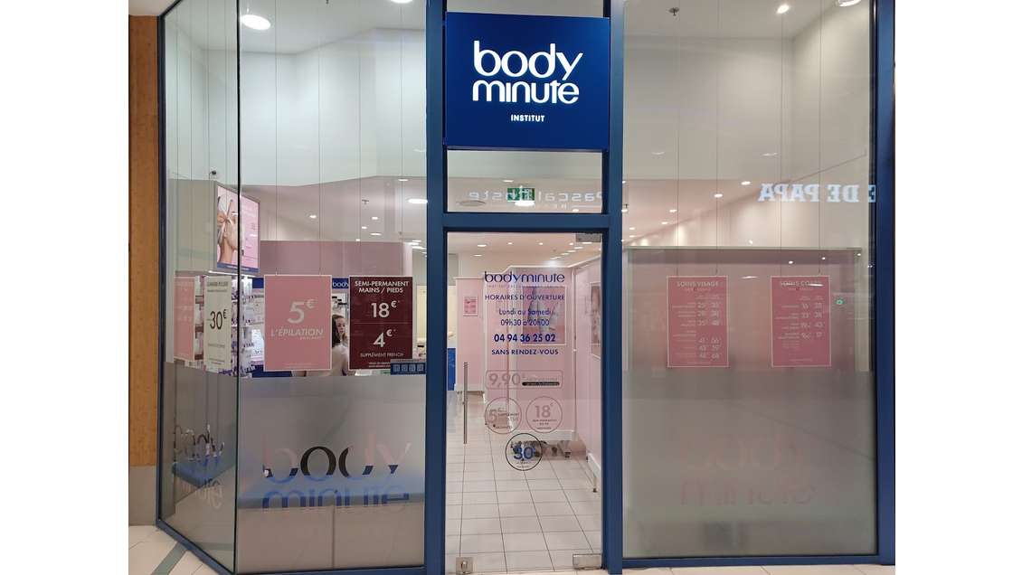 Institut à vendre en centre commercial à Hyères