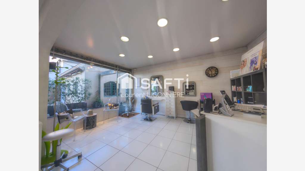 Vente salon de coiffure esthétique à Lesigny