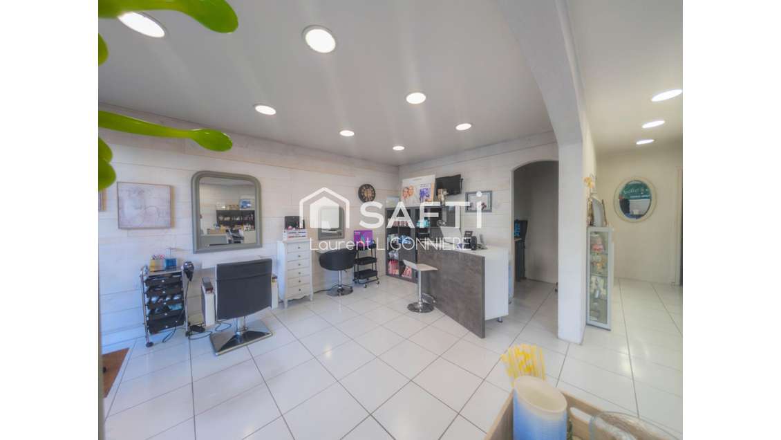 Vente salon de coiffure esthétique à Lesigny