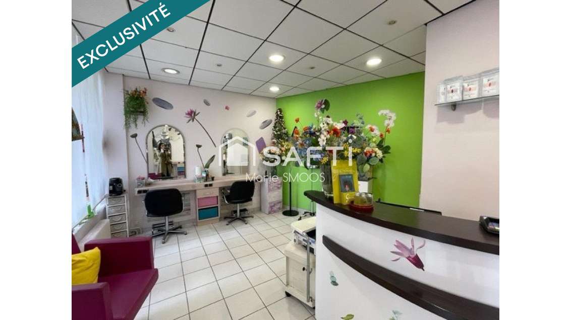 Grand salon de caractère à vendre à Paris 75013