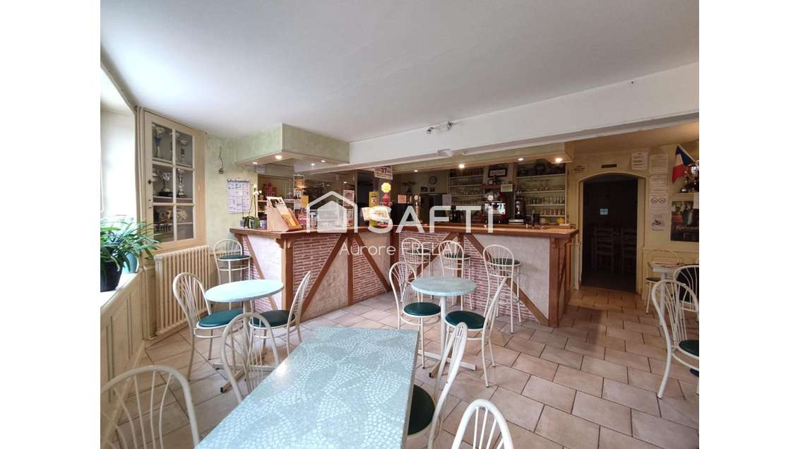 Vente bar restaurant au cœur de Braslou