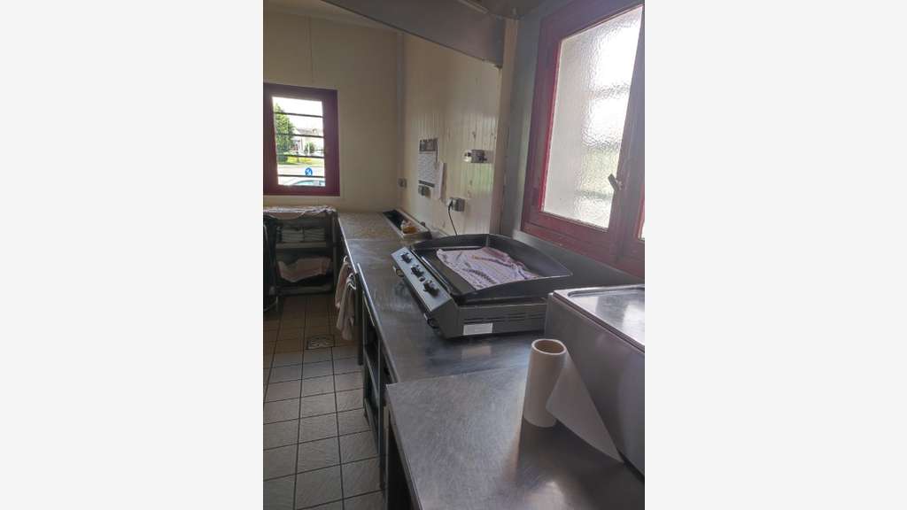 A vendre FDC petite brasserie de jour à Niort