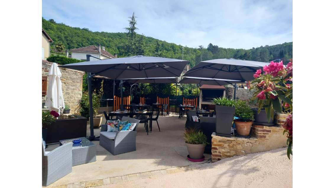 Vente fonds de commerce café restaurant à Duravel