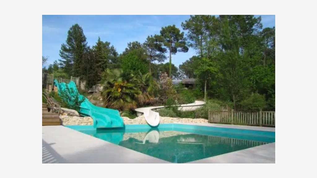 Vente camping familial*** sur 9ha dans le Lot