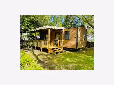 Camping rentable à vendre en Dordogne