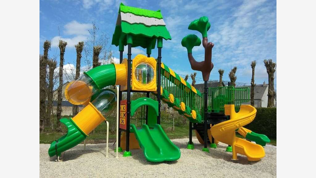 Vente camping de 75 emplacements dept Sarthe 
