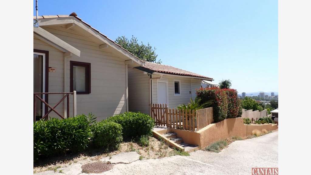 Exclusif ! Camping station balnéaire Côte d'Azur !
