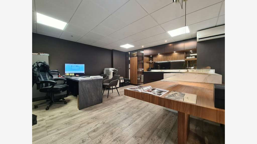 Vente FDC cuisiniste affaire premium à Cannes