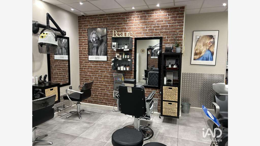 Vente salon de coiffure à Carentan les Marais