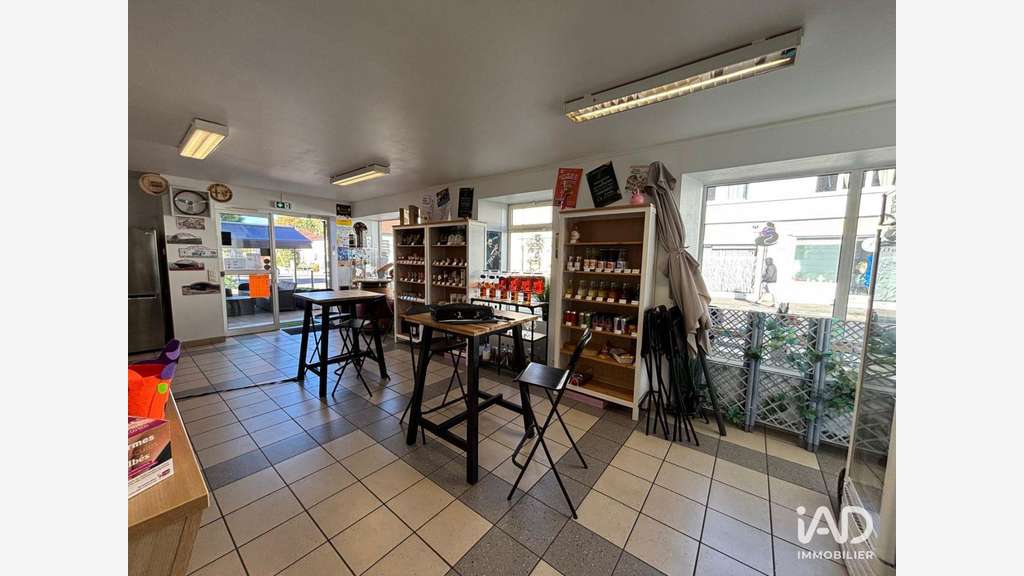 Vente cave à vins et bières à Castets