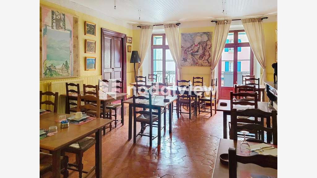 Vente hôtel 8 chambres restaurant 80 cvts à Ceret
