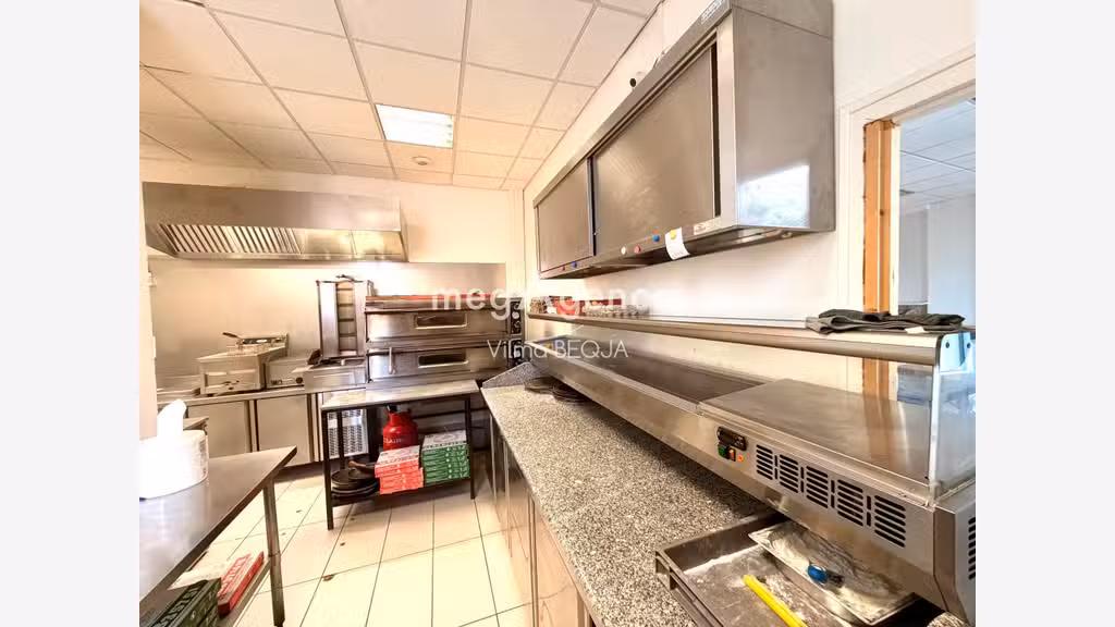 Vente FDC pizzeria restauration à Cerisiers centre