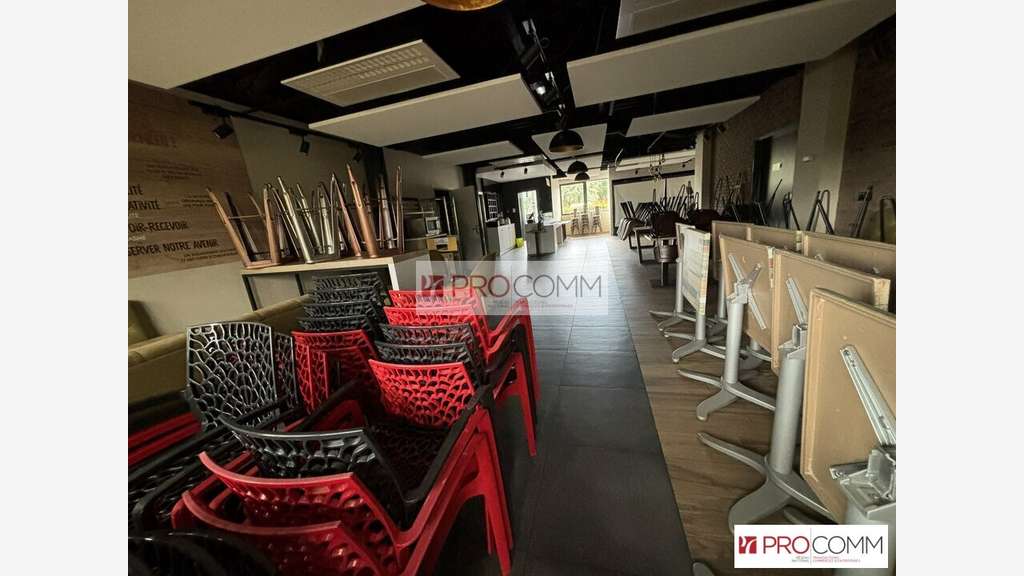 Cession restaurant 306m² à Chartres excellent empl