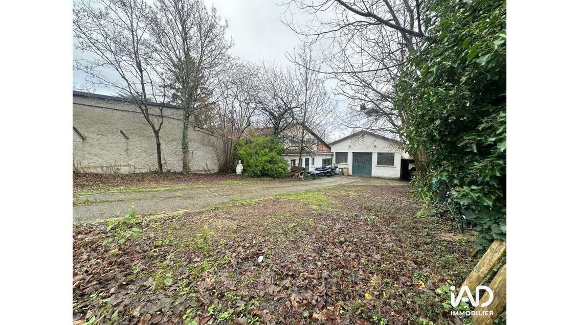 Loft/atelier à Châtillon