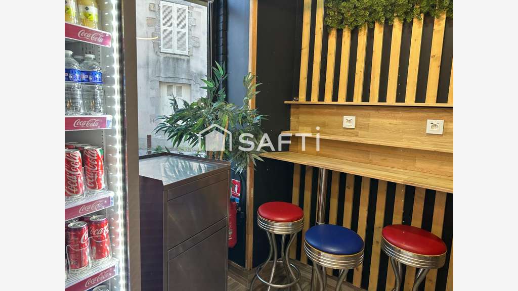 Fond de commerce à vendre empl idéal à Cholet 