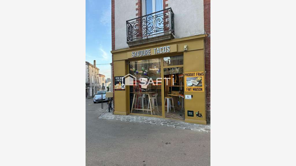 Fond de commerce à vendre empl idéal à Cholet 
