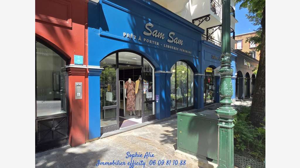 Vente FDC prêt à porter à Clamart centre ville