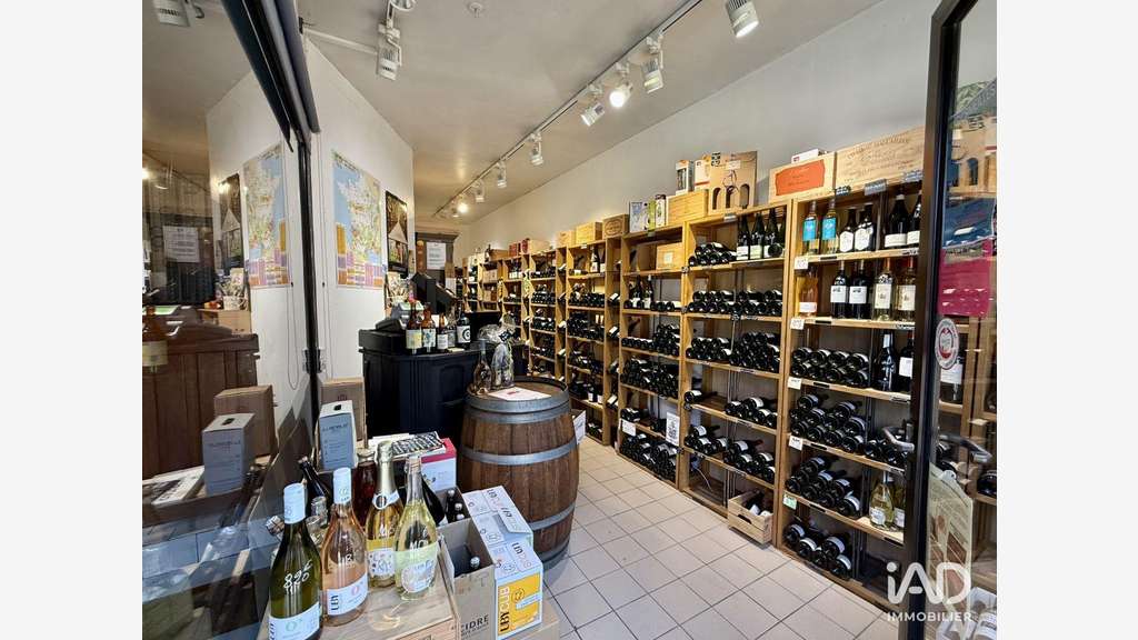 Vente caviste idéalement situé à Cormeilles
