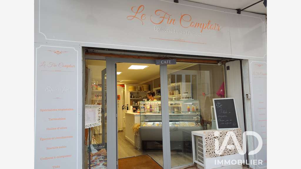 Cède FDC Traiteur épicerie en centre ville de Mèze