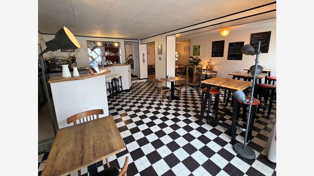 Vente bar lic IV empl N°1 à Dolus d'Oléron centre