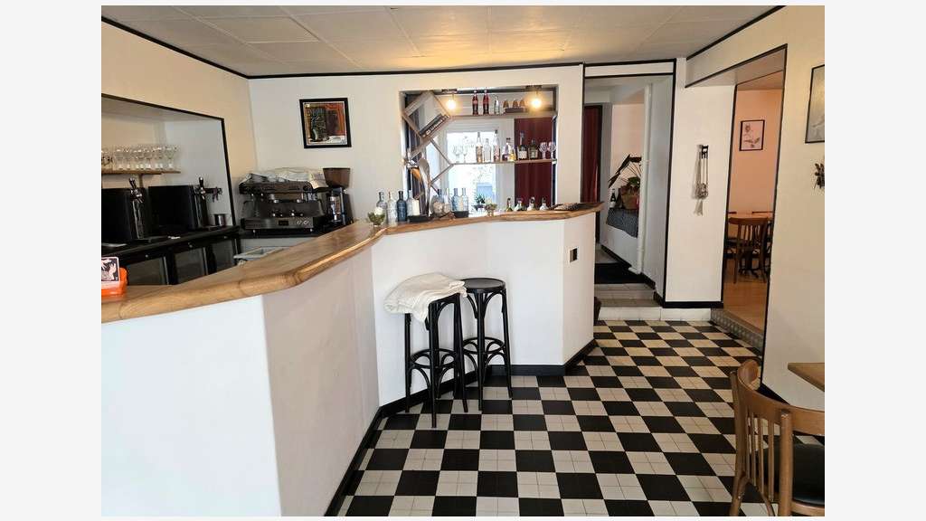 Vente bar lic IV empl N°1 à Dolus d'Oléron centre
