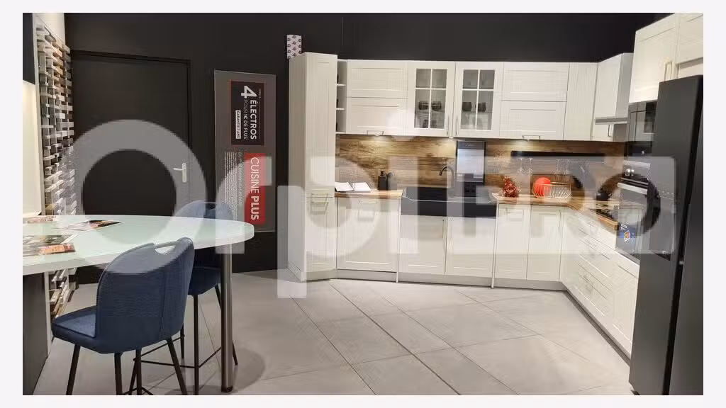 Vente FDC installation de cuisines à Domerat