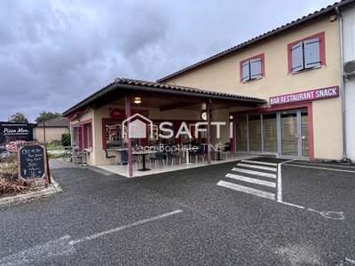 Vente commerce sur route passante à Finhan 82