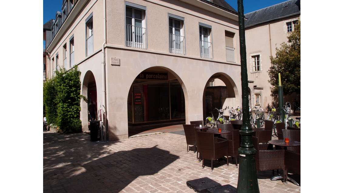 A vendre épicerie en vrac hyper centre Orléans