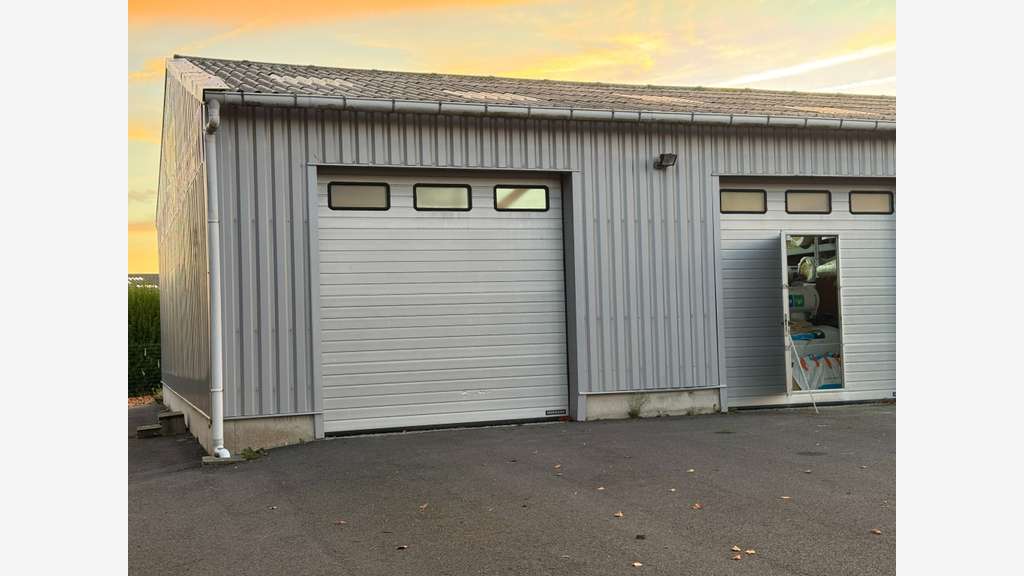 Menuiserie à vendre à Plouezec
