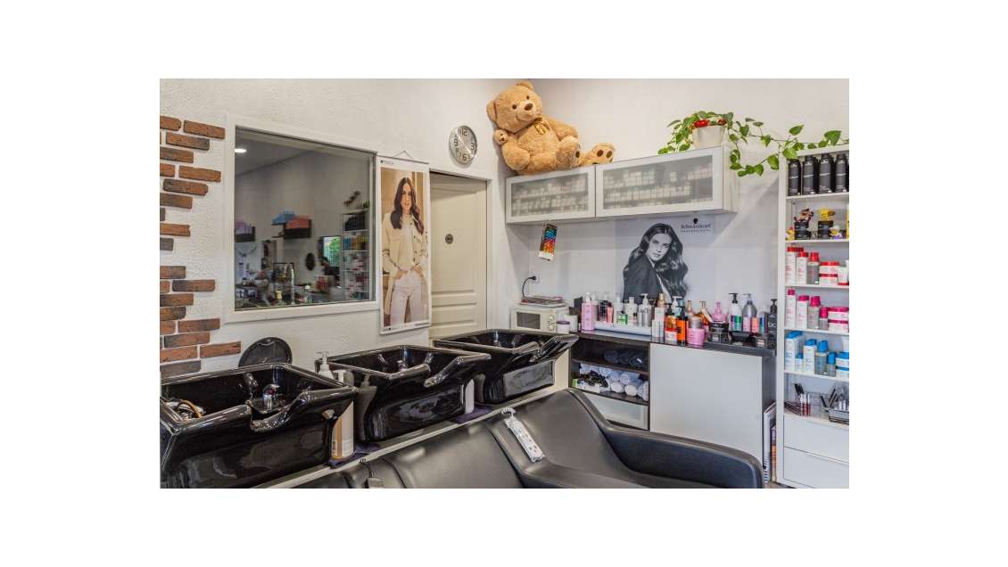 A vendre FDC salon de coiffure  à Solliès-Pont