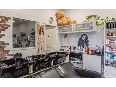 Vente Beauté - Esthétique - Coiffure à Solliès-Pont