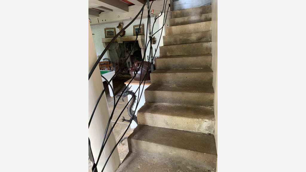 Moulin 1560 gîtes, chambres, piscine, 8 ha rivière