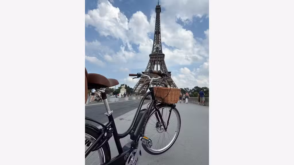 Activité premium de visites de Paris à vélo