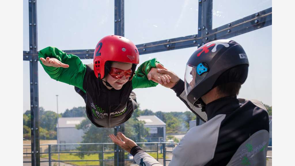 Simulateur de chute libre en plein air