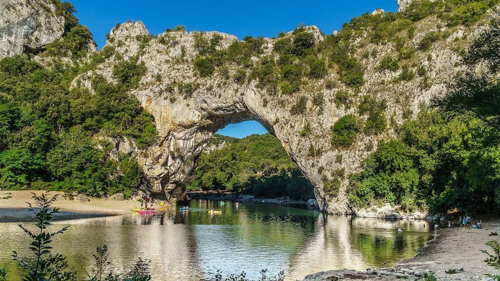 A vendre village de gîtes 4 ★ en Sud Ardèche
