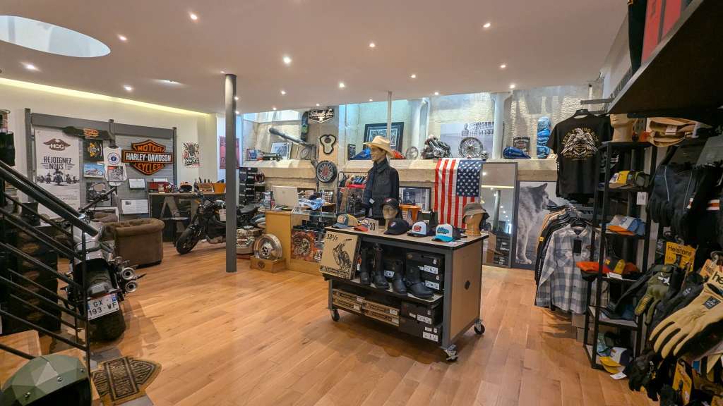 Concession moto Harley-Davidson historique à Paris