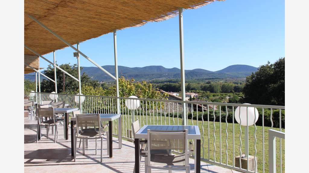 Fonds de commerce en Sud Ardèche Hôtel Restaurant