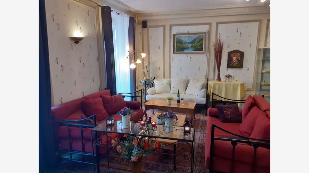 Hôtel 20 chambres - Restaurant - Bar -Logement F5