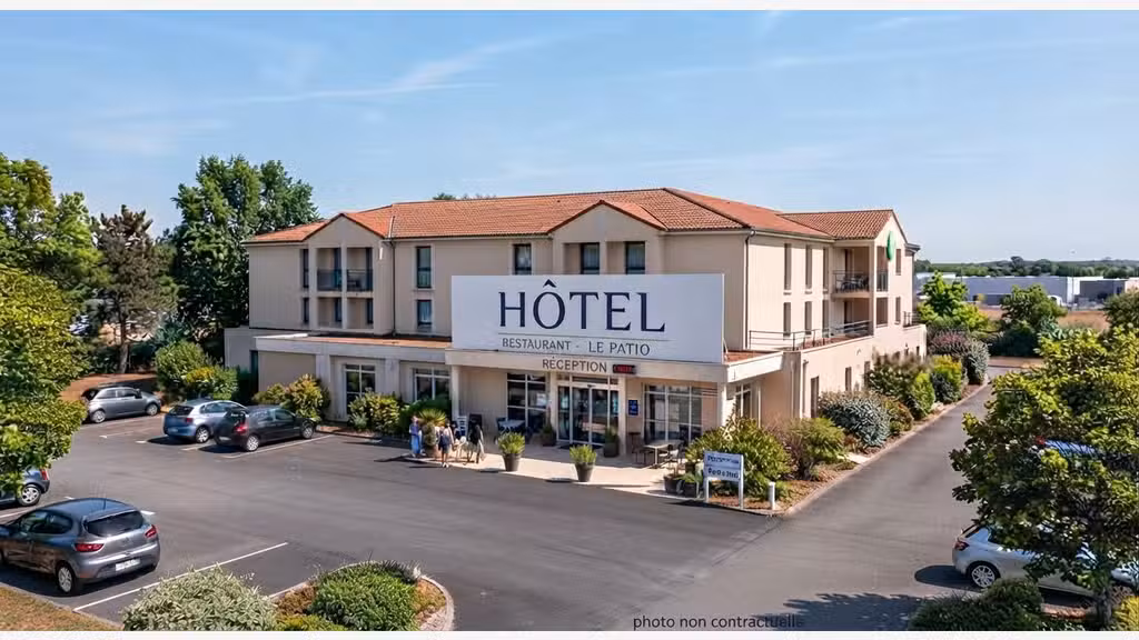 HOTEL 3 ETOILES - 44CH - SENLIS