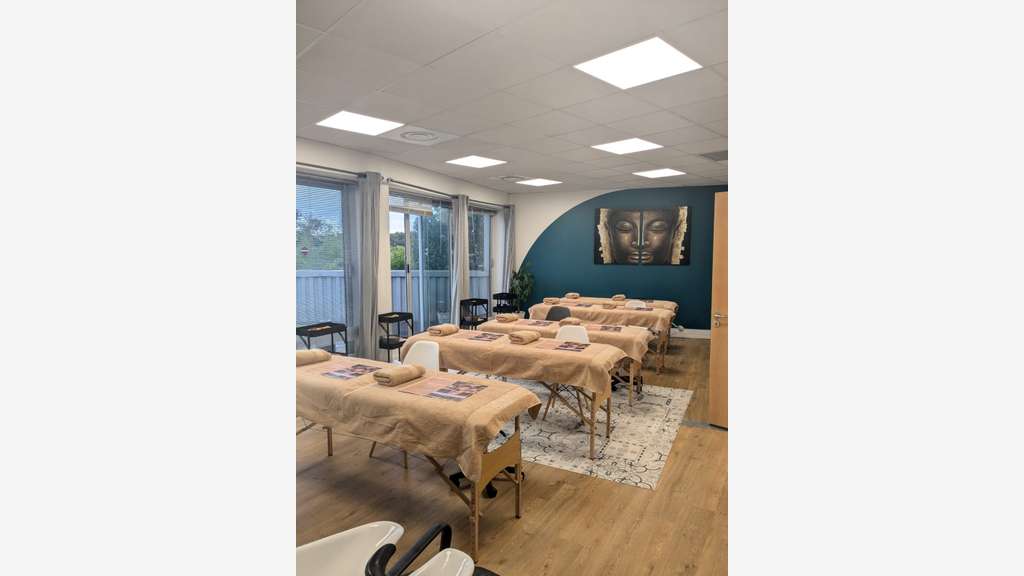 Co-working beauté et bien-être clé en main 258m²