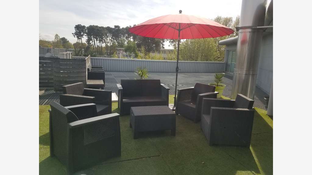 Co-working beauté et bien-être clé en main 258m²
