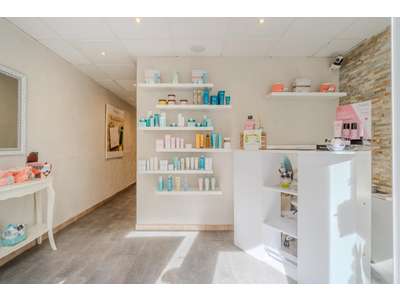Vente Beauté - Esthétique - Coiffure à Saint-Maurice