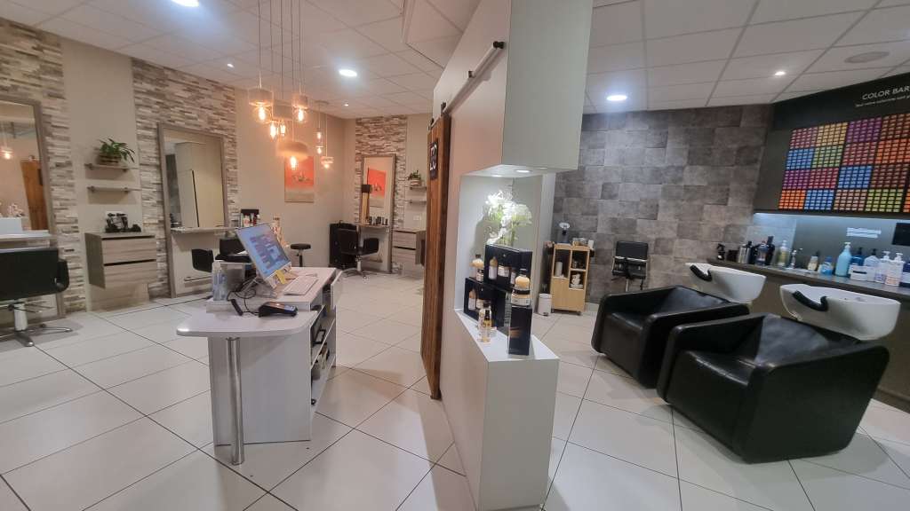 Salon de coiffure à transmettre au coeur des Alpes