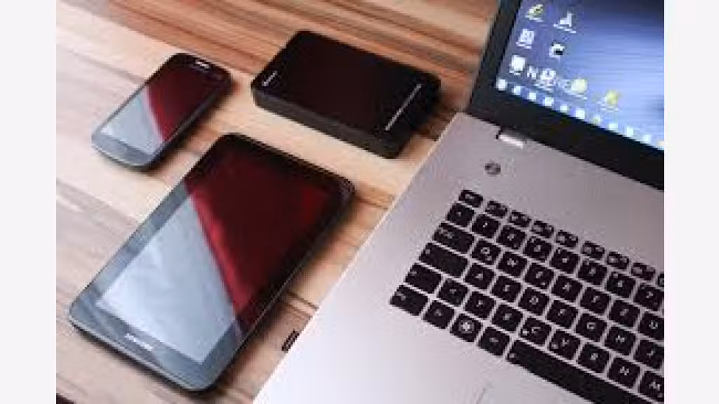 AV SAS commerce de gros de multimédias