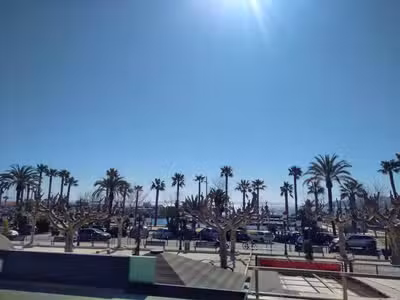 AV restaurant face mer avec terrasse Côte d'Azur