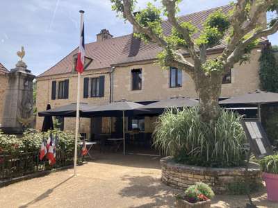 A vendre Bar Restaurant en Périgord Noir