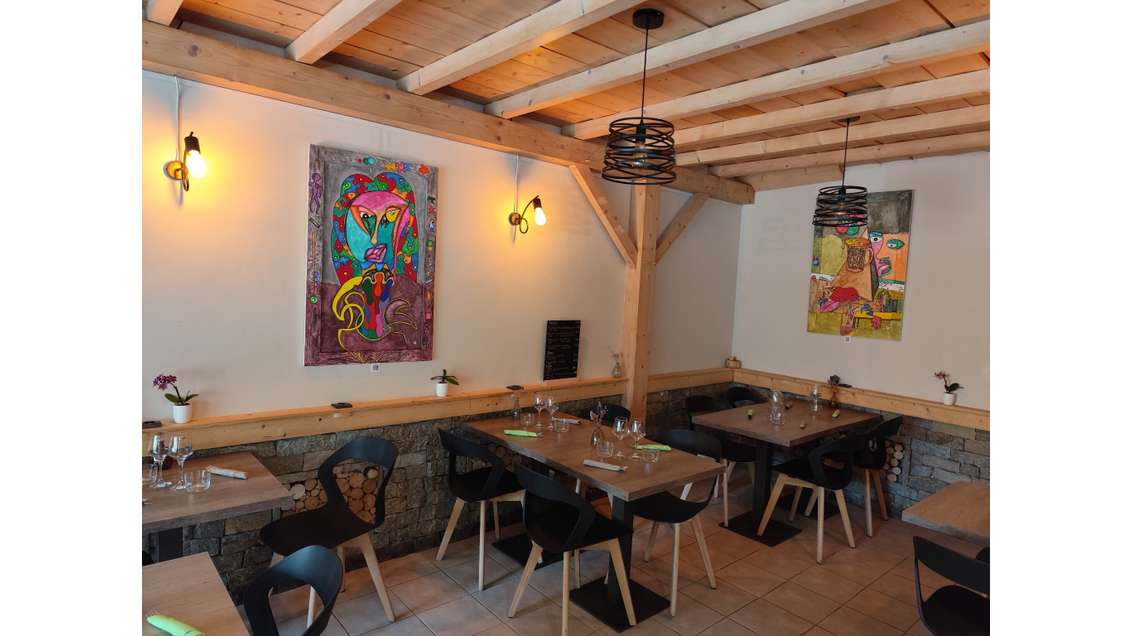 À vendre FDC bar restaurant charmant village 38