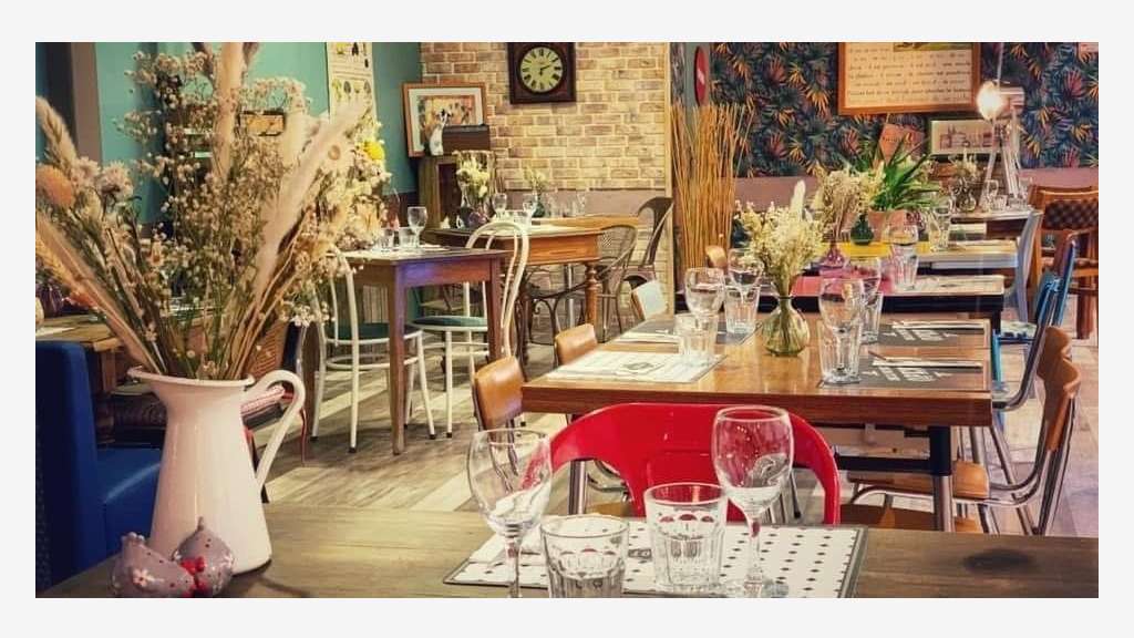 A VENDRE FDC BAR/BISTRO dans galerie marchande