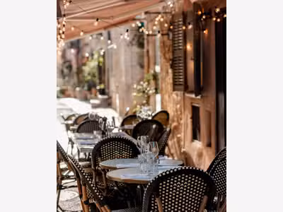 Vente FDC restaurant empl N°1 à Valbonne Village